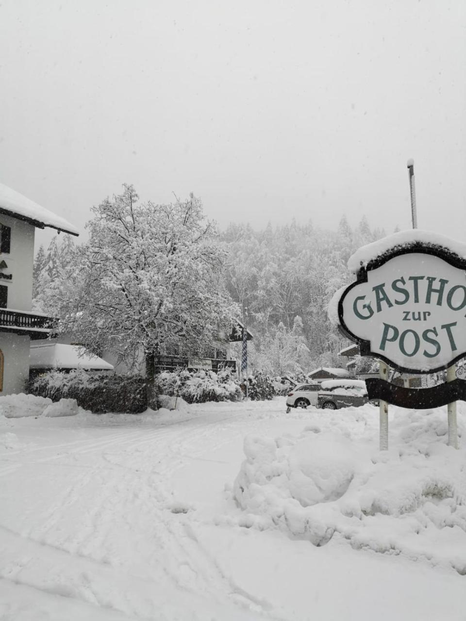 Hotel zur Post Kreuth Exterior foto